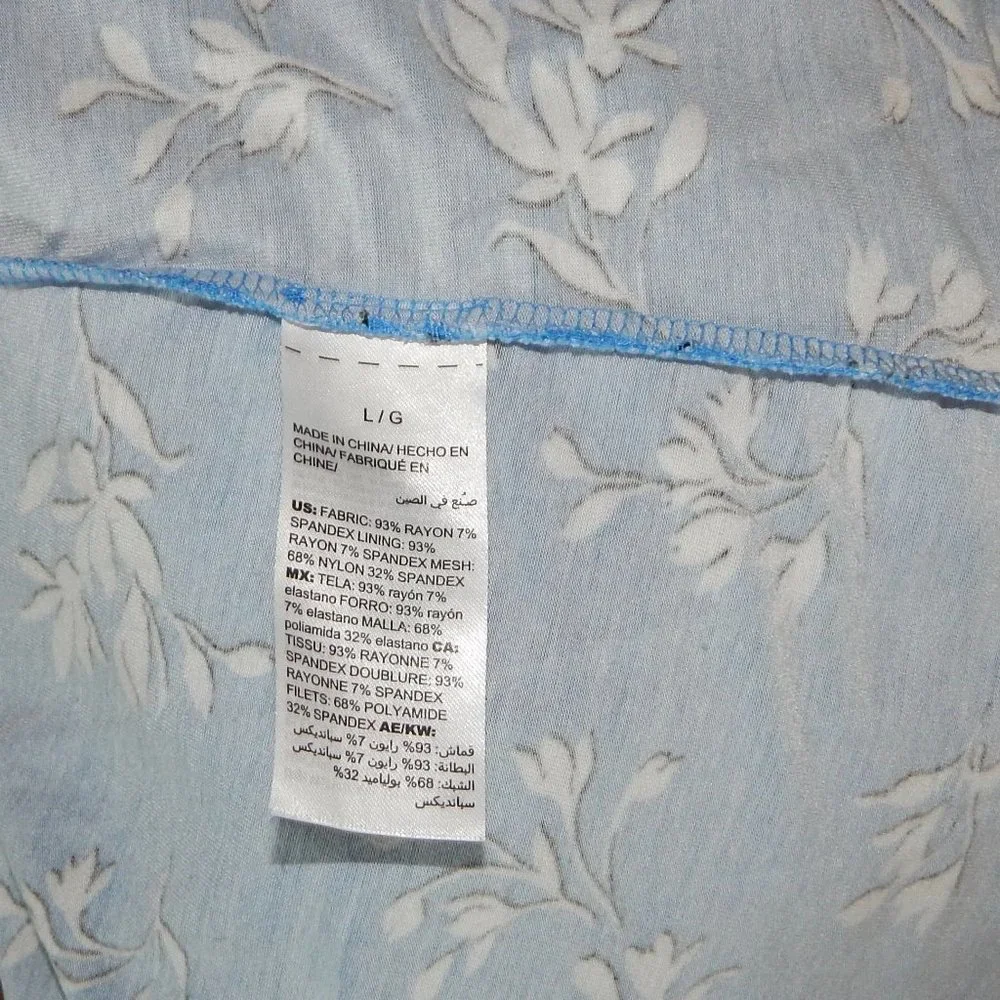 Soma Size L Blue White Floral Tank Top Built in Bra Adjustable Shirt Sleepwear - Picture 8 of 10